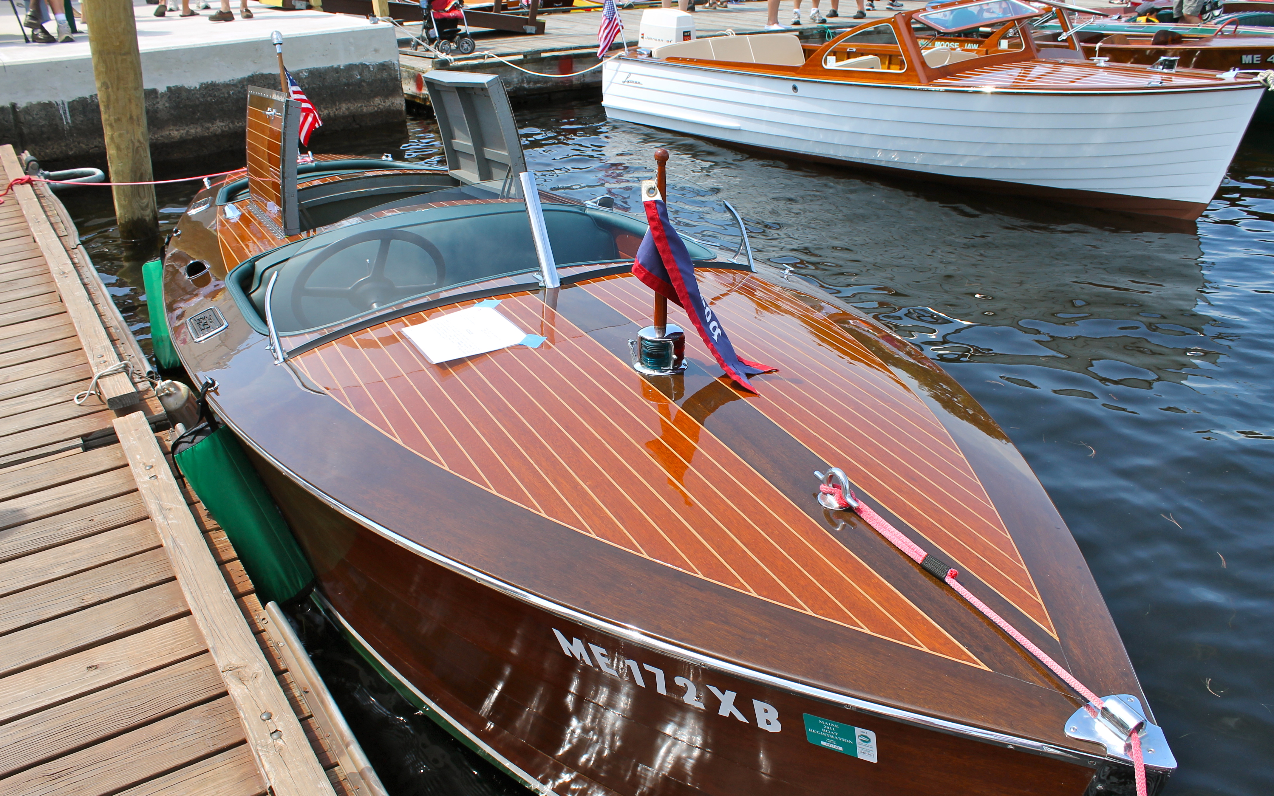 antique-wooden-boat-show