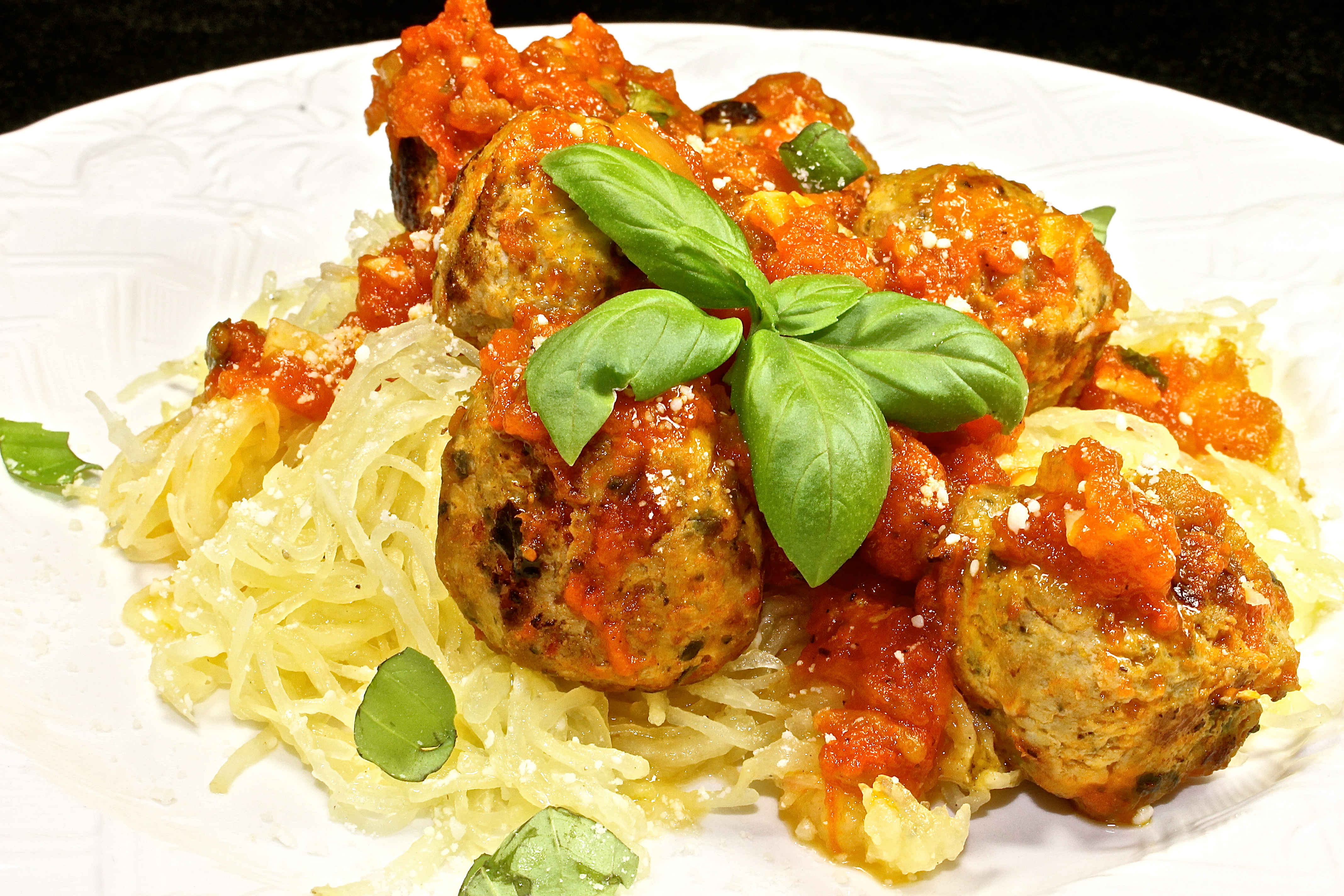 Spaghetti Squash And Chicken Meatballs Marinara