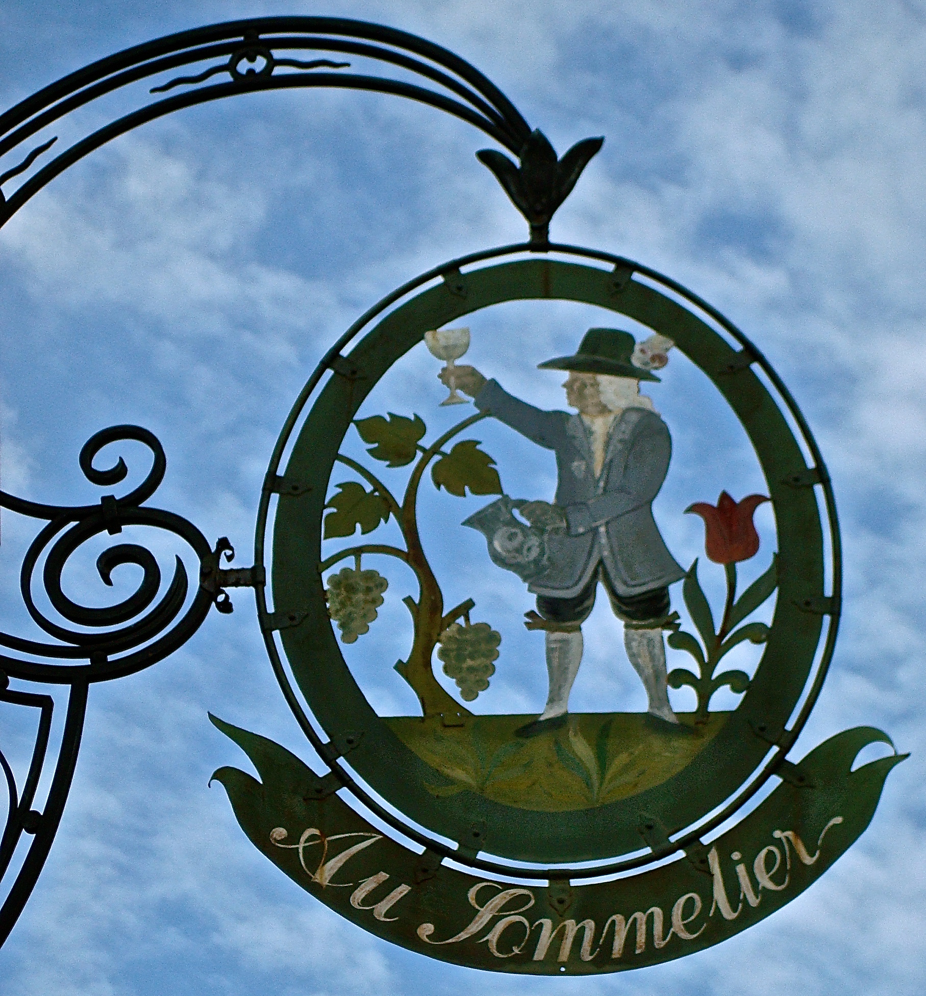 French-wine-shop-sign