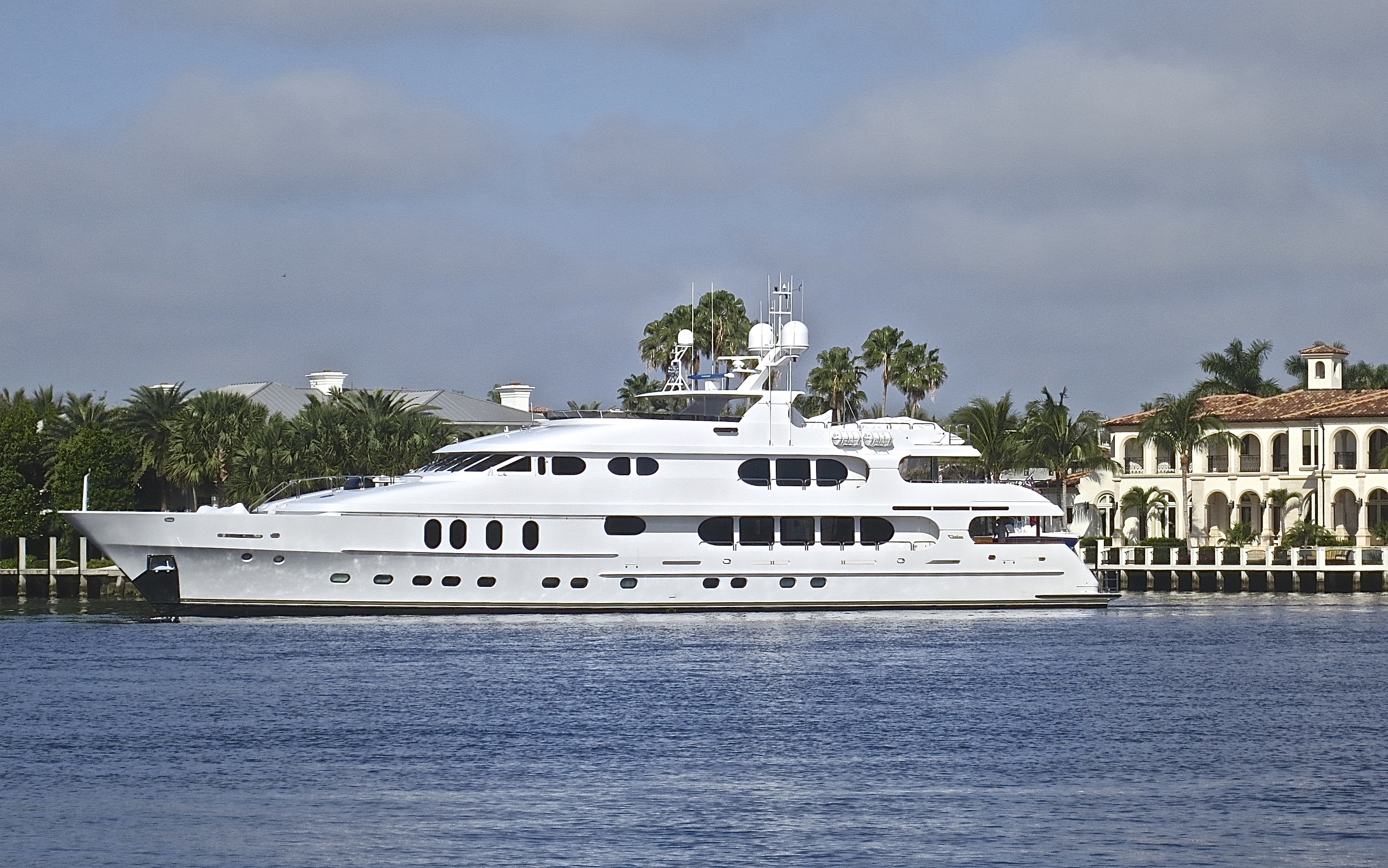 Perhaps You Want A Sightly Bigger Yacht