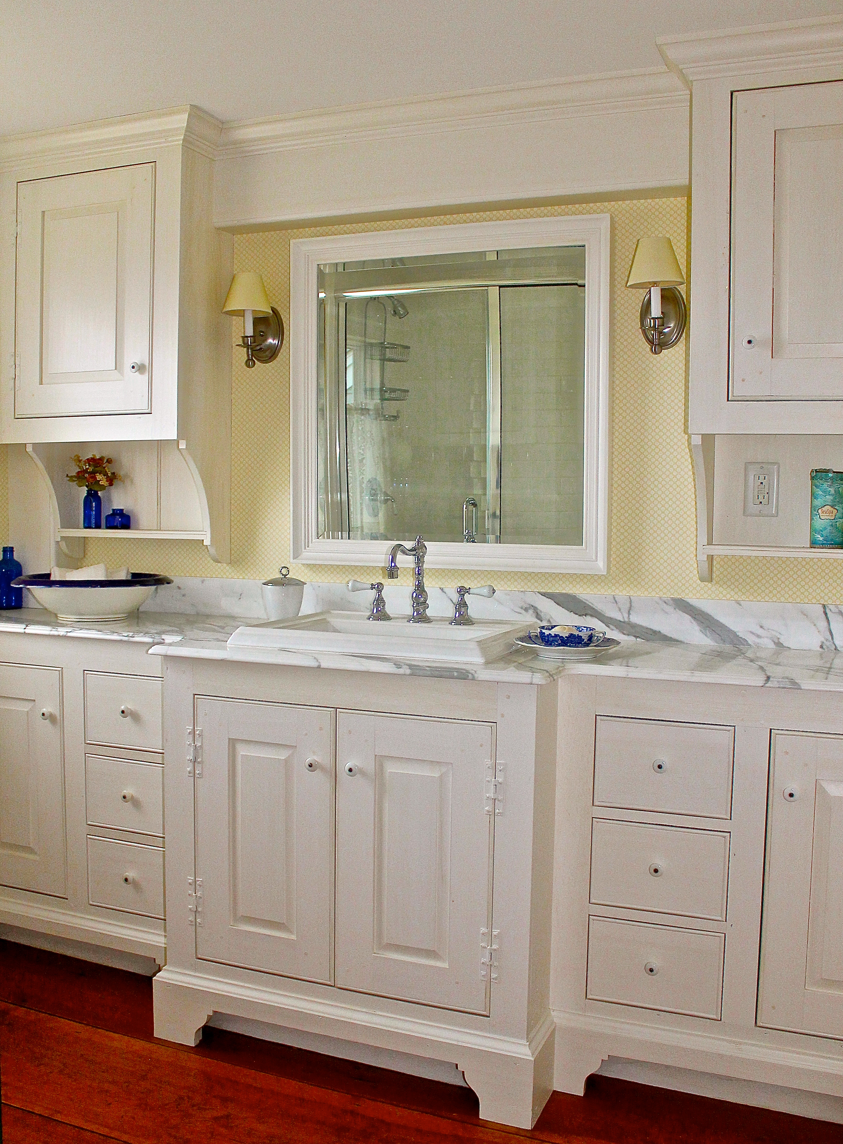 New England Style Guest Bathroom Marble Topped Vaniety