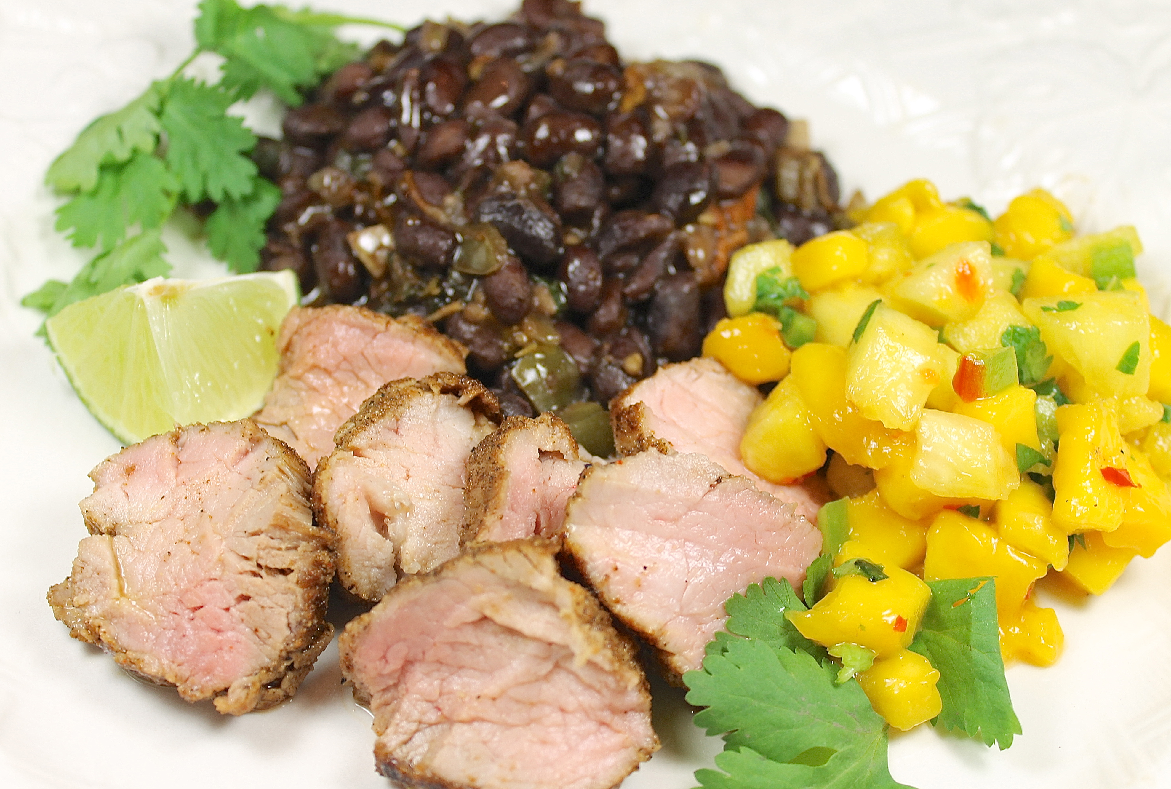 Spice Rubbed Pork Tenderloin With Mango Pineapple Relish