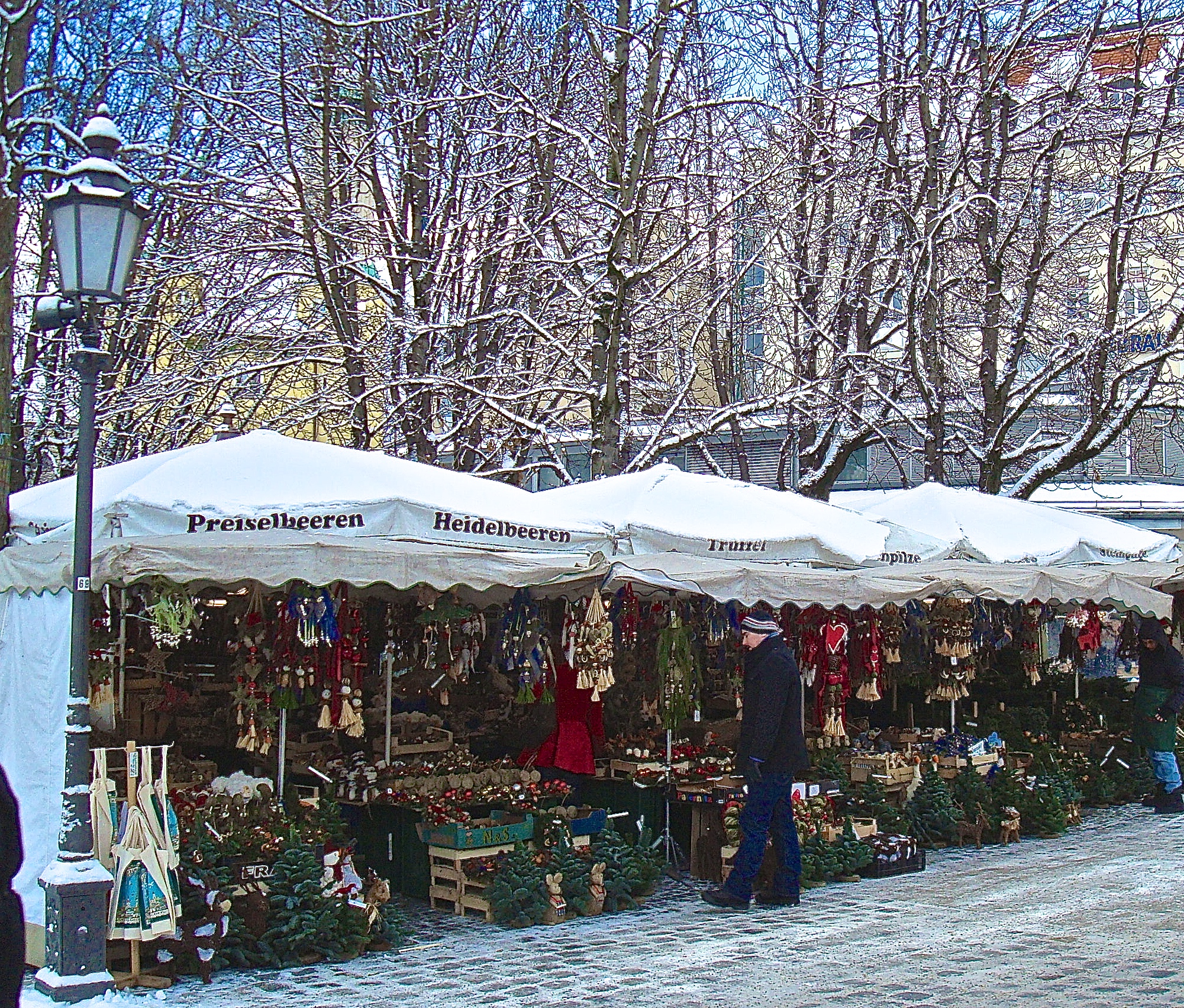 Viktualienmarkt, Munich's Famous Outdoor Food Market
