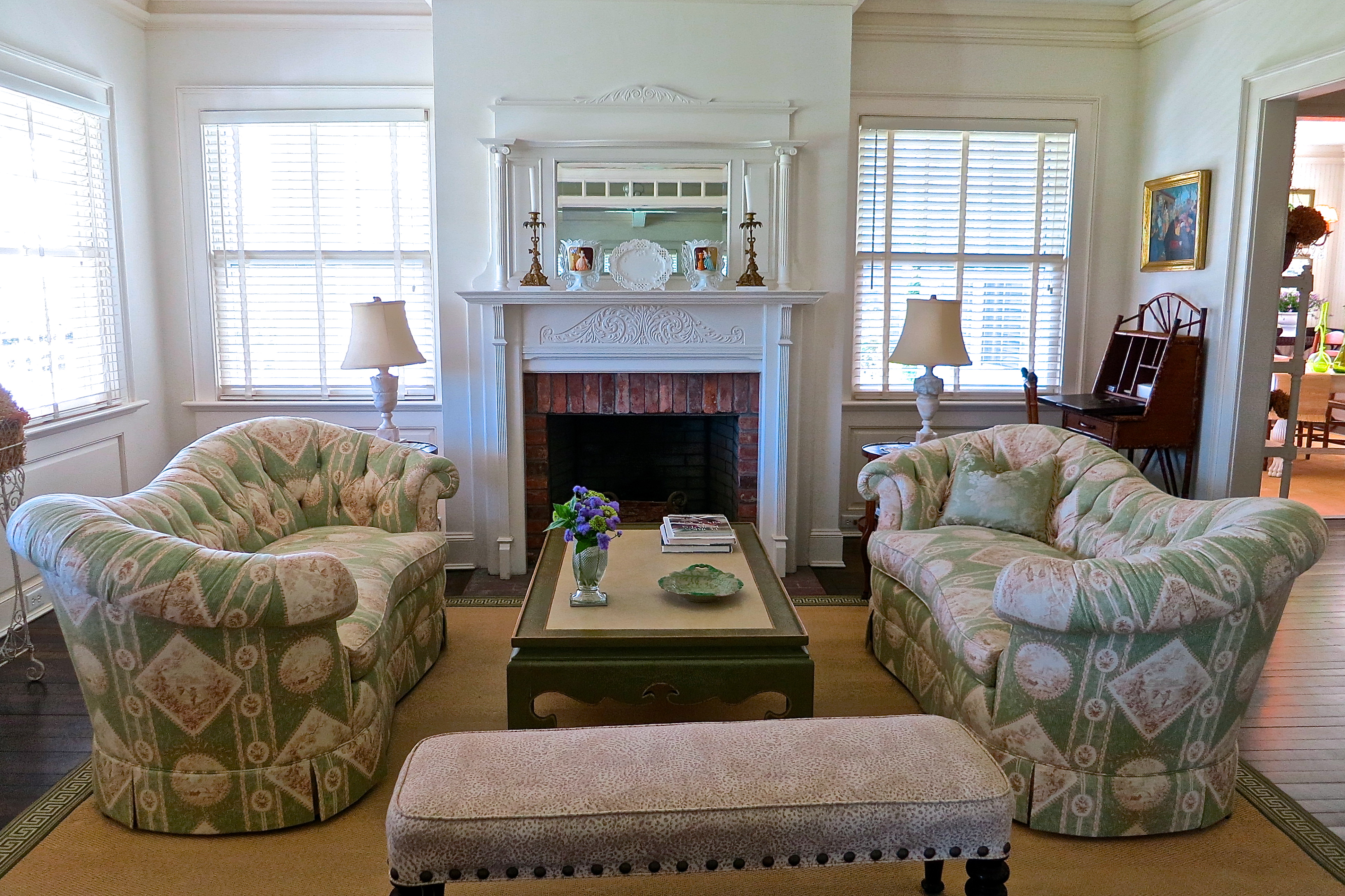 A Beautifully Decorated Nantucket Home