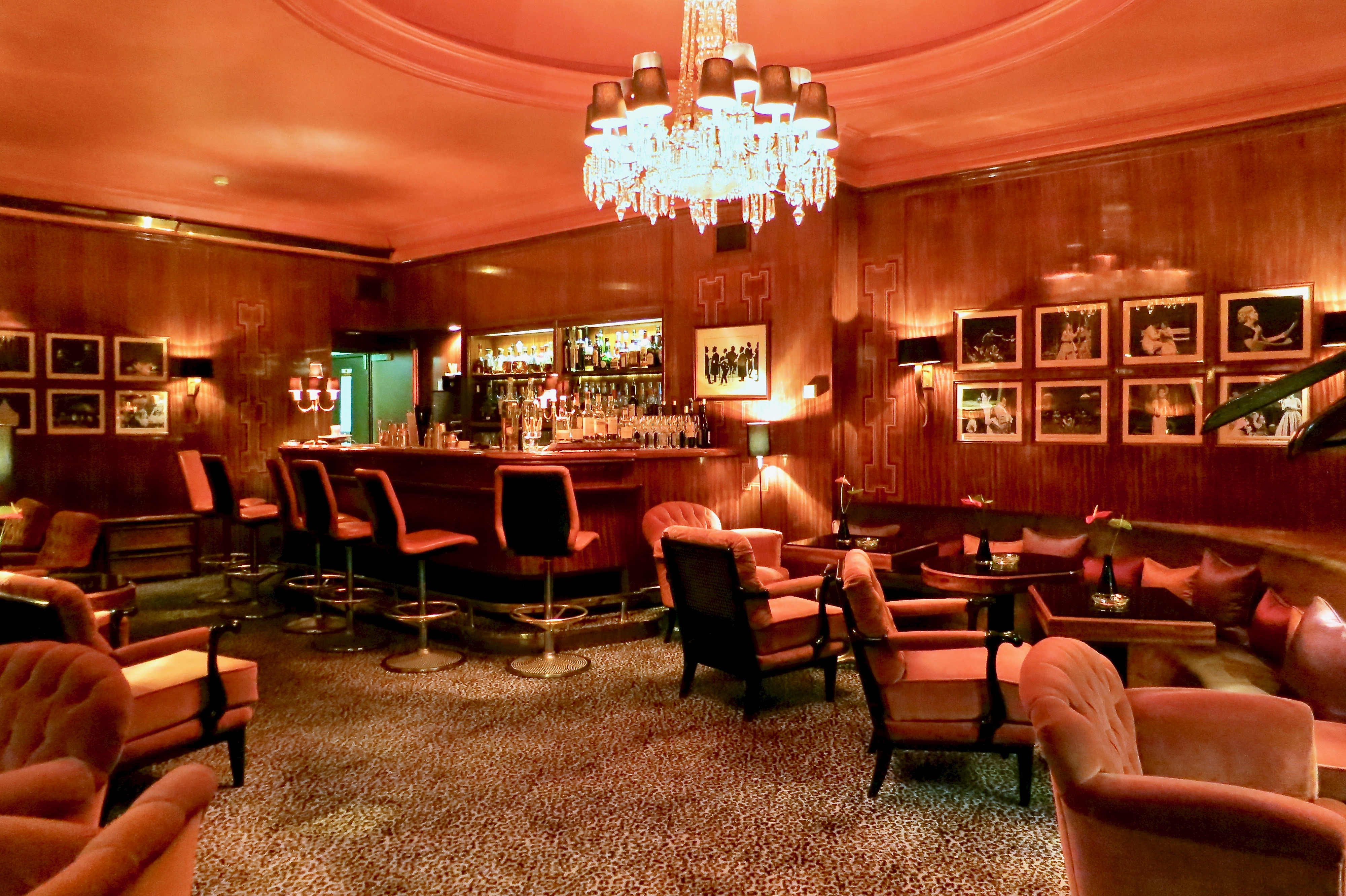 the-american-bar-bristol-vienna-austria 
