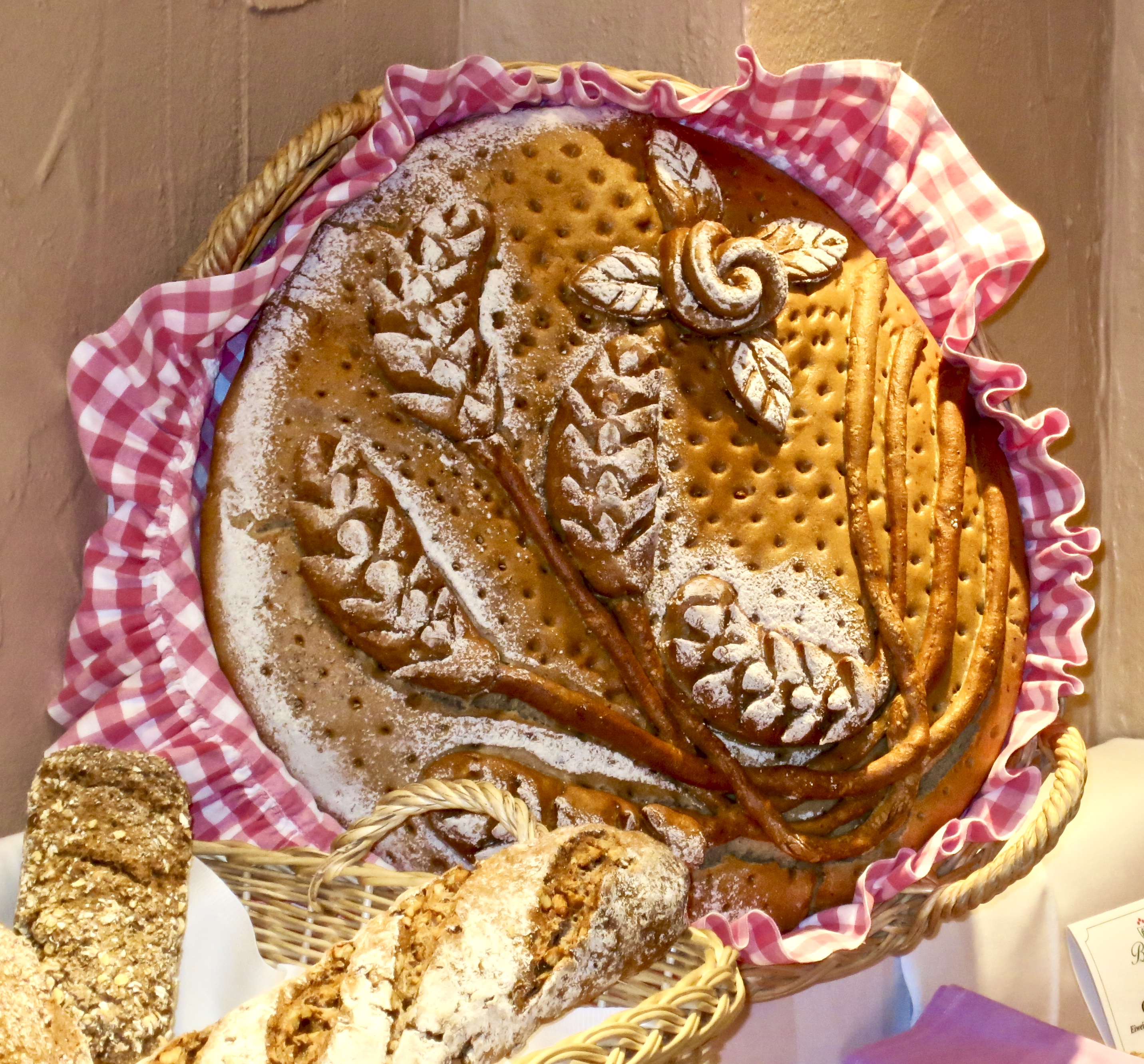 beautiful-baked-bread