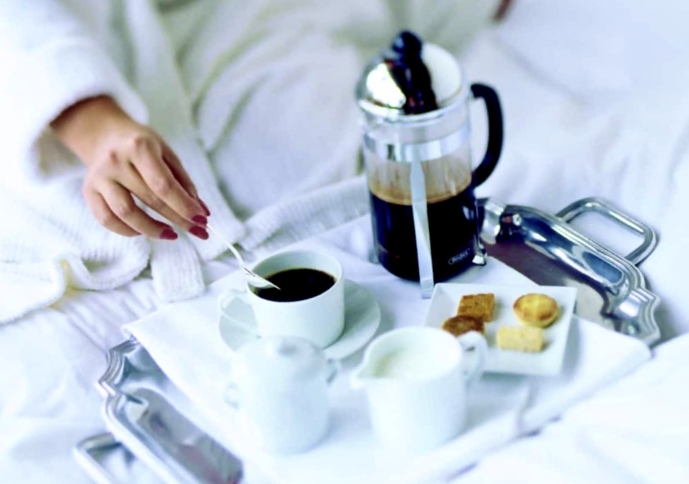 room serve breakfast