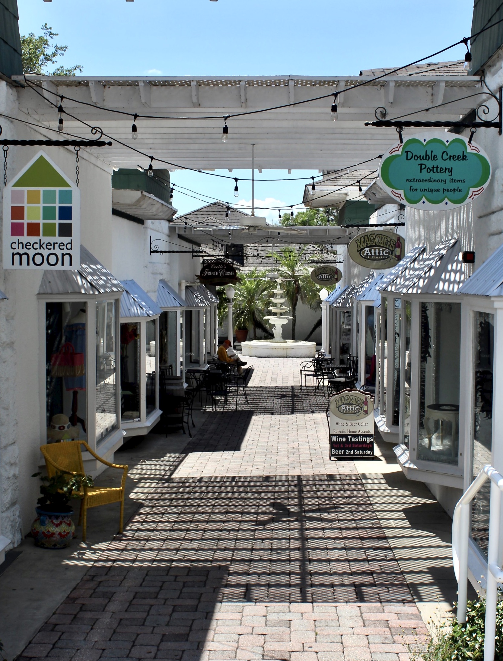 shops in Mount Dora 