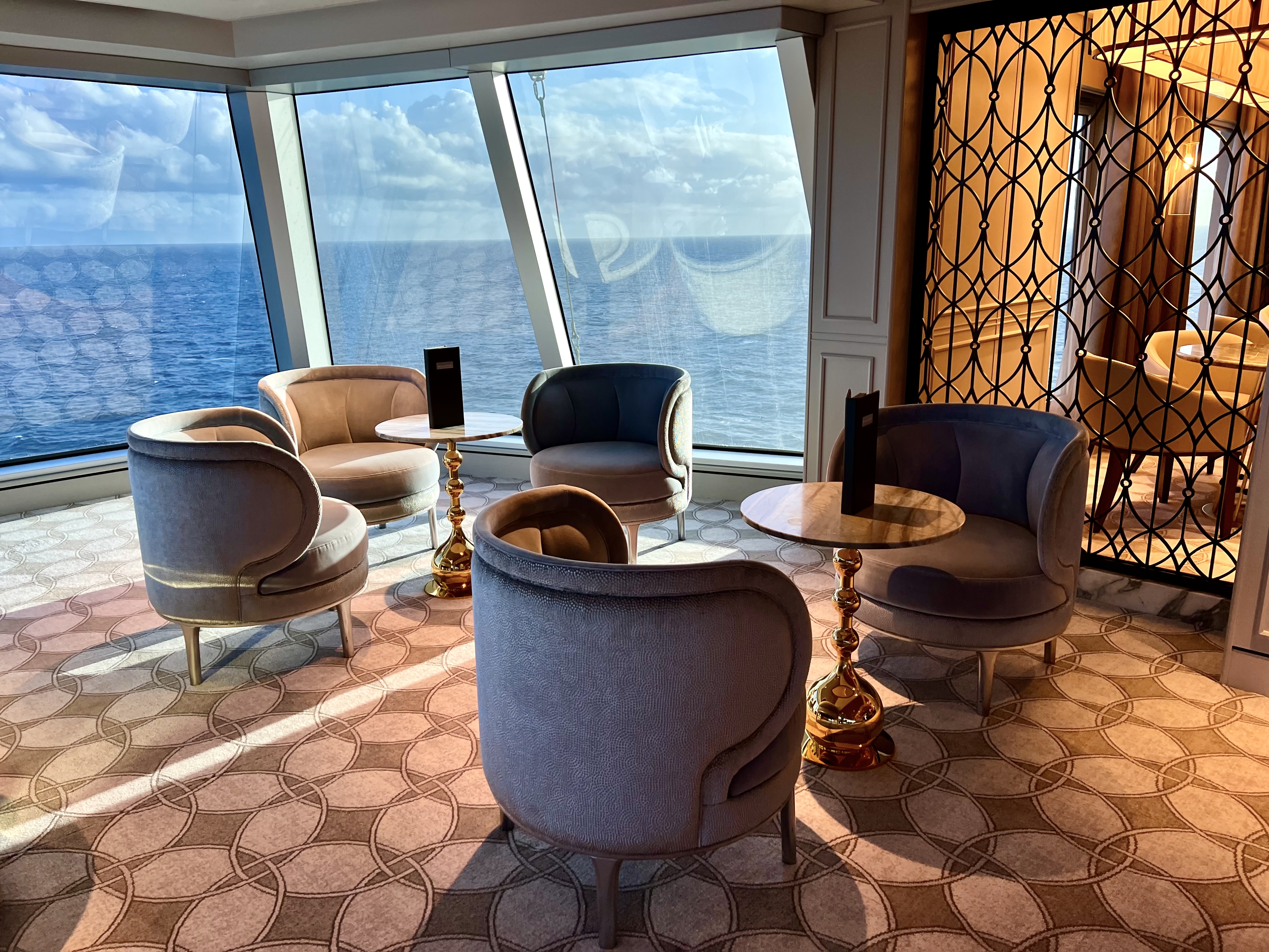 observation lounge