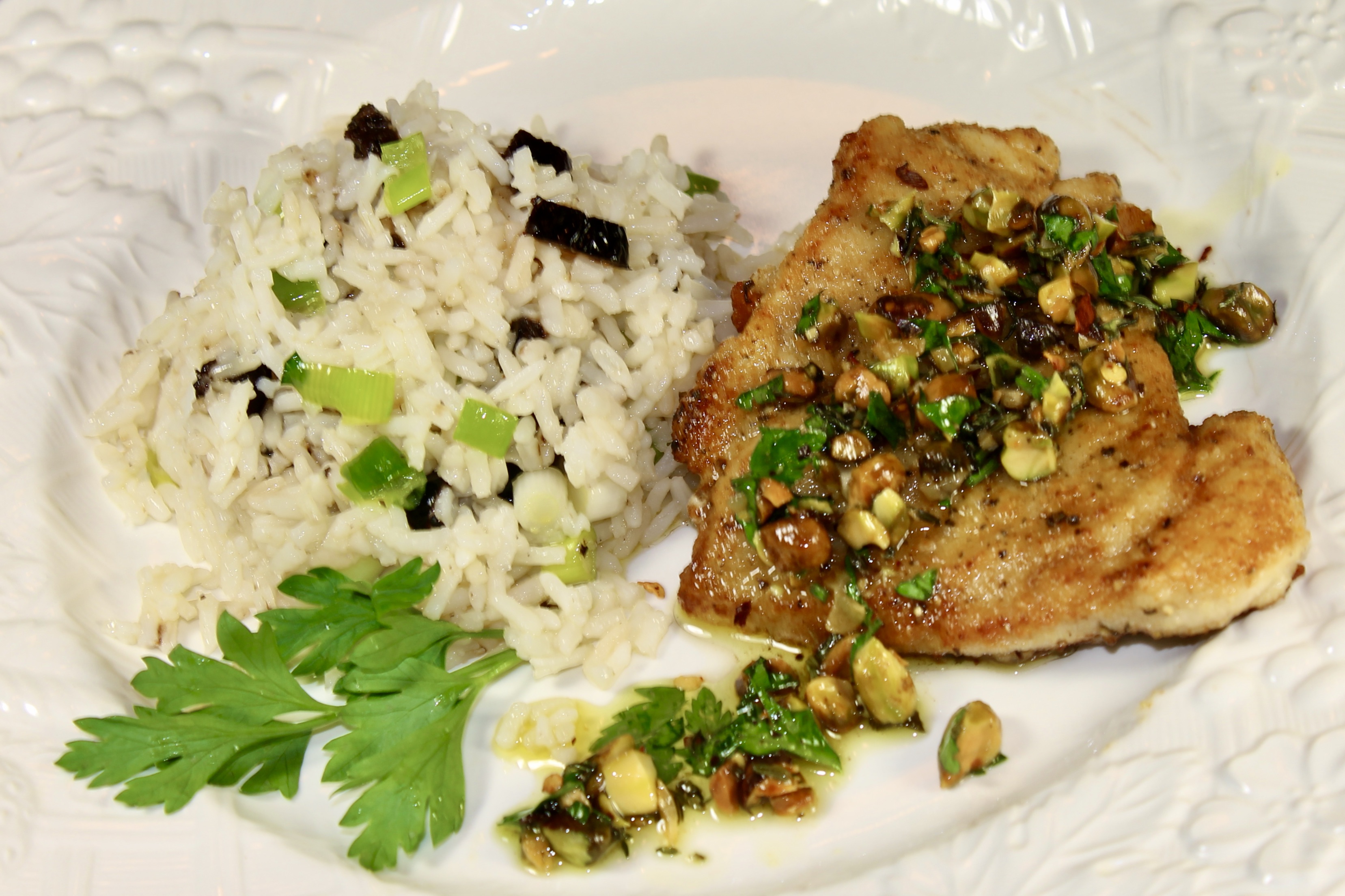 Chicken Topped With Pistachio Herb Sauce