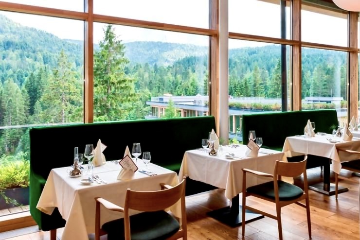 table in main dining room at das kranzbac