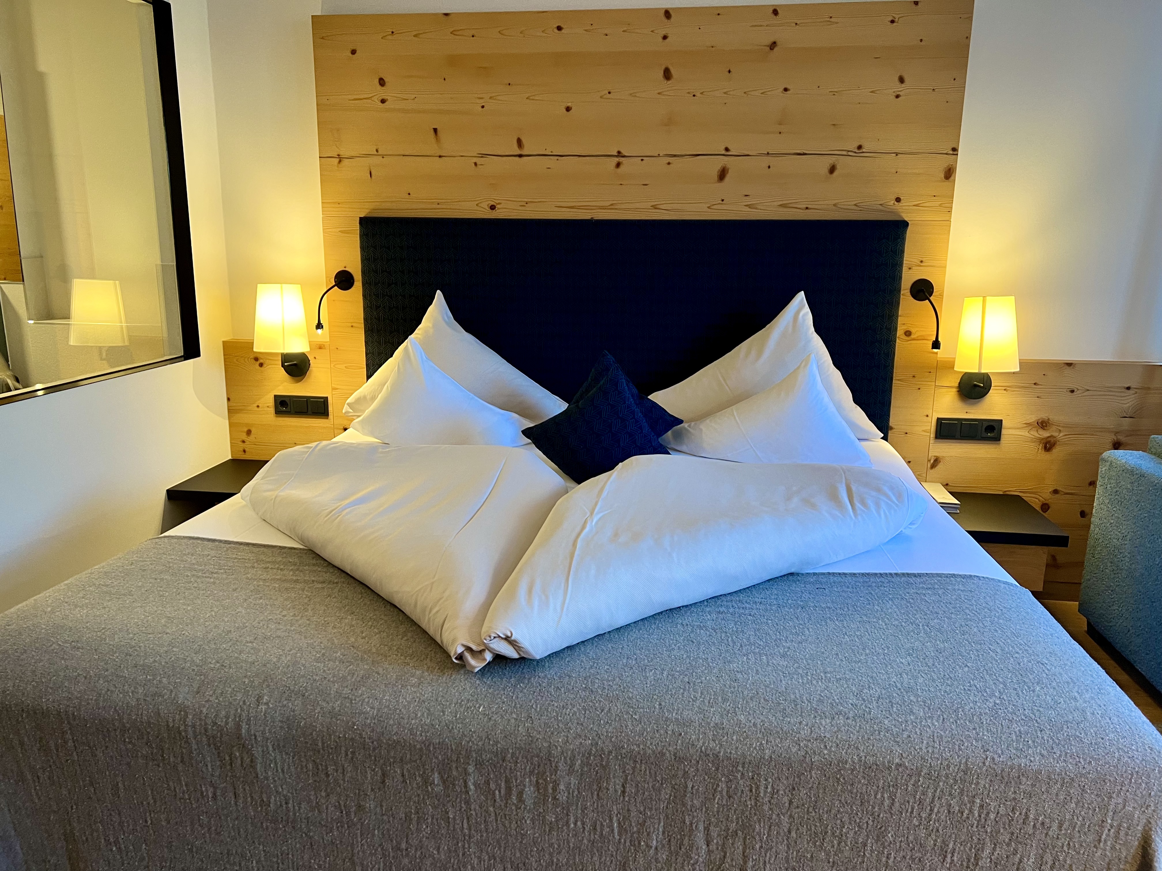 kingsize bed