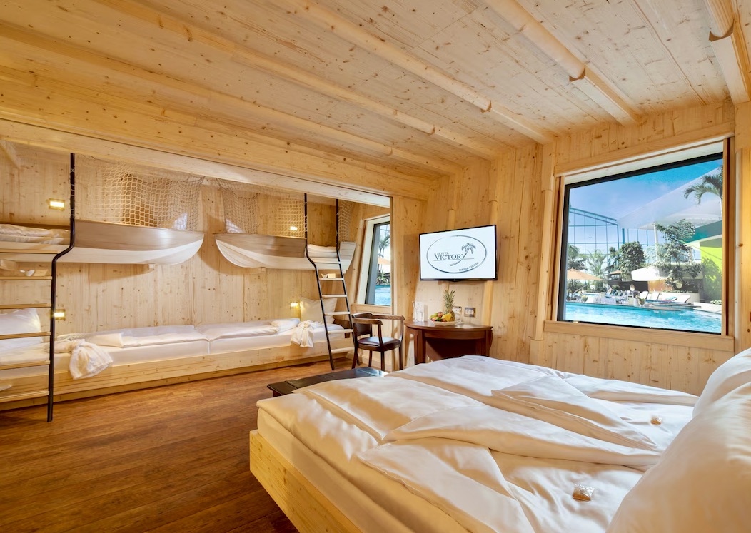 captain's-cabin