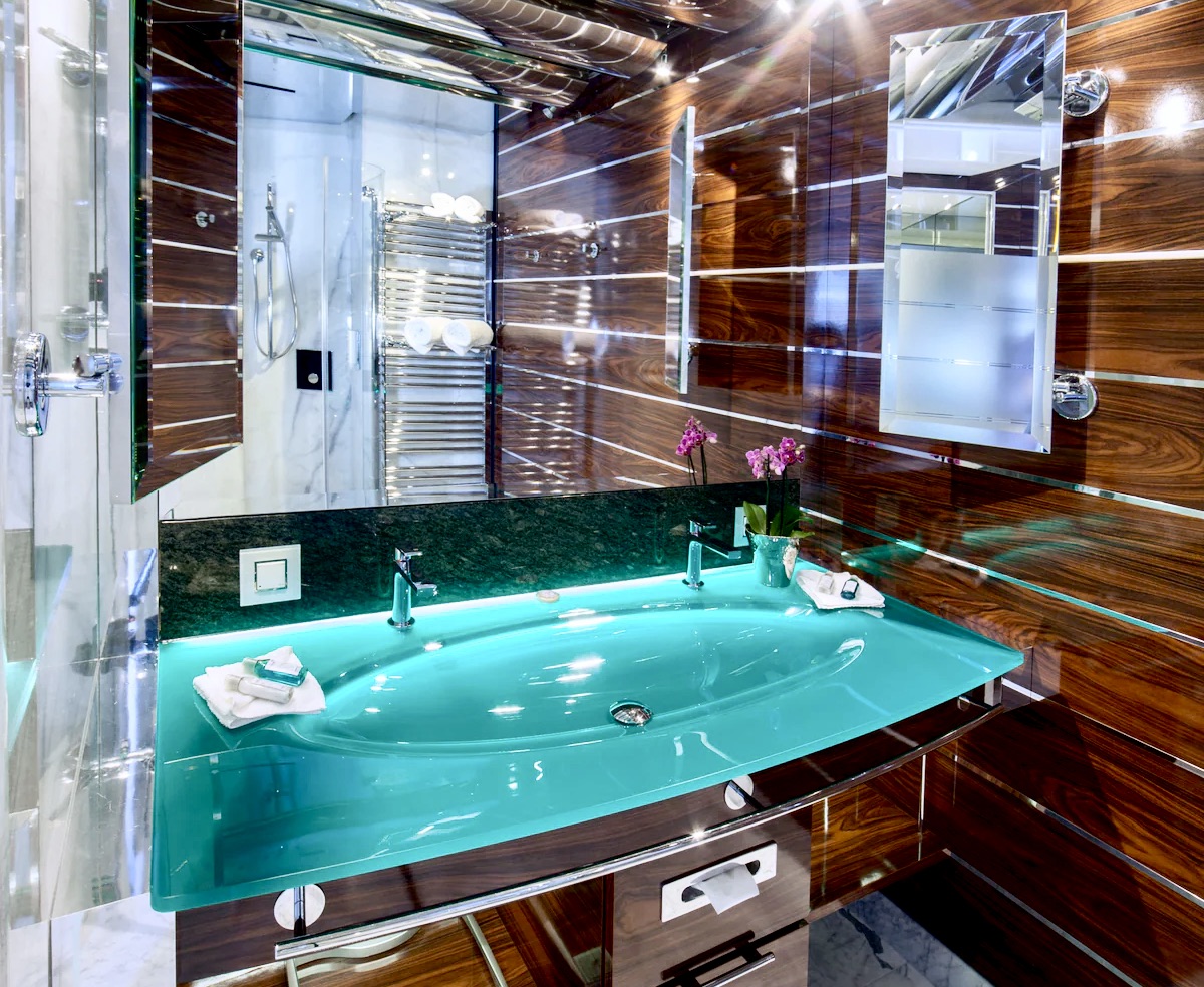 bath-room