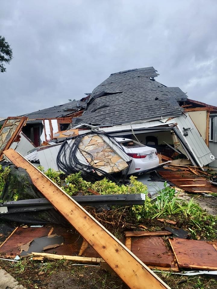 tornado-damage-vero-beach