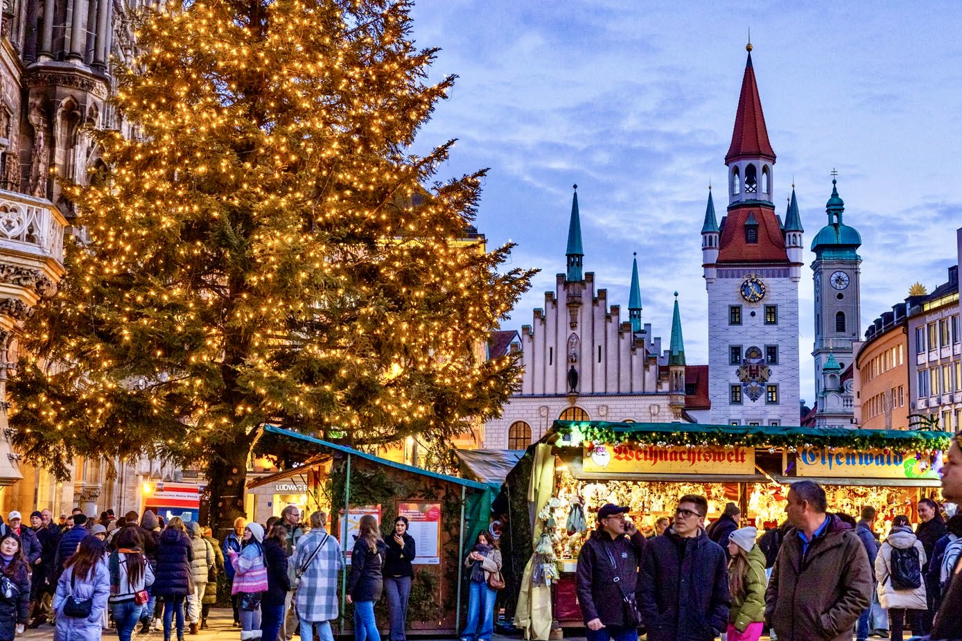 munich-christmas-market-marienplatz