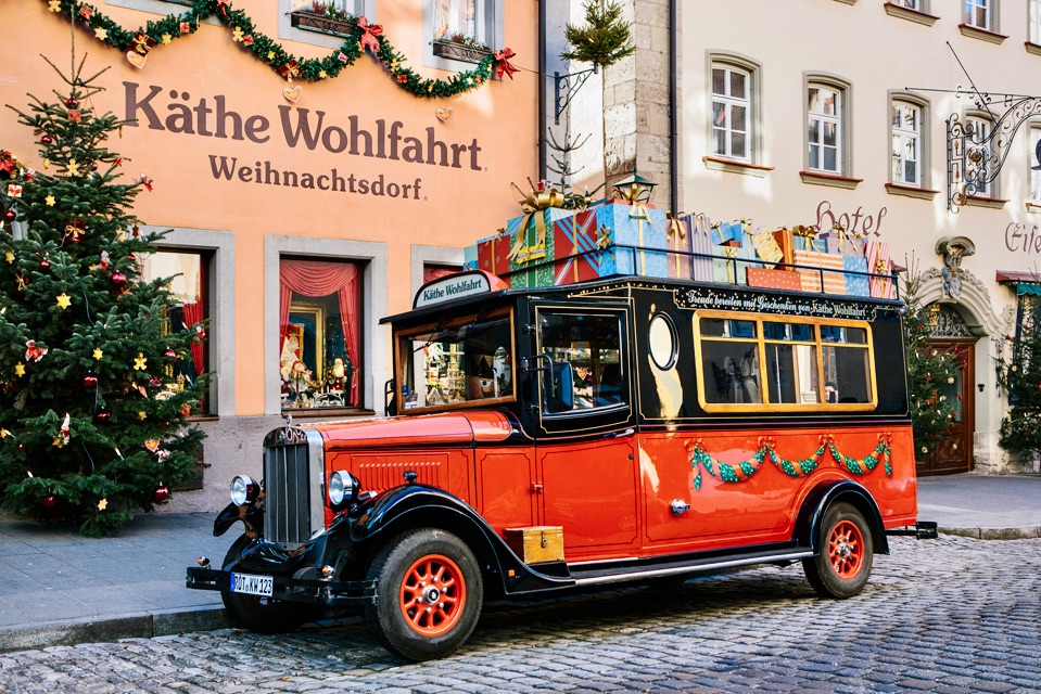 famous-german-christmas-store-rothenburg