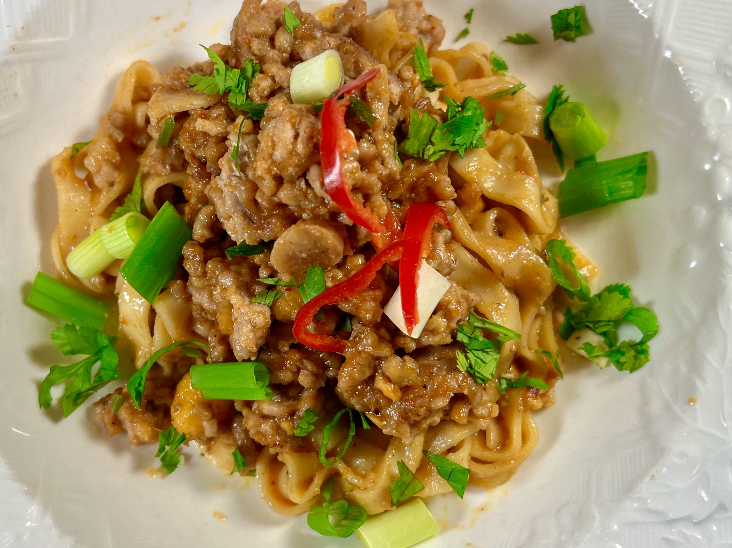 20-minute-sweet-and-spicy-pork-noodles
