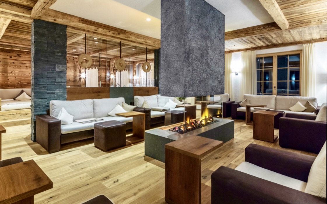 one of the relaxation rooms at the jagdhof